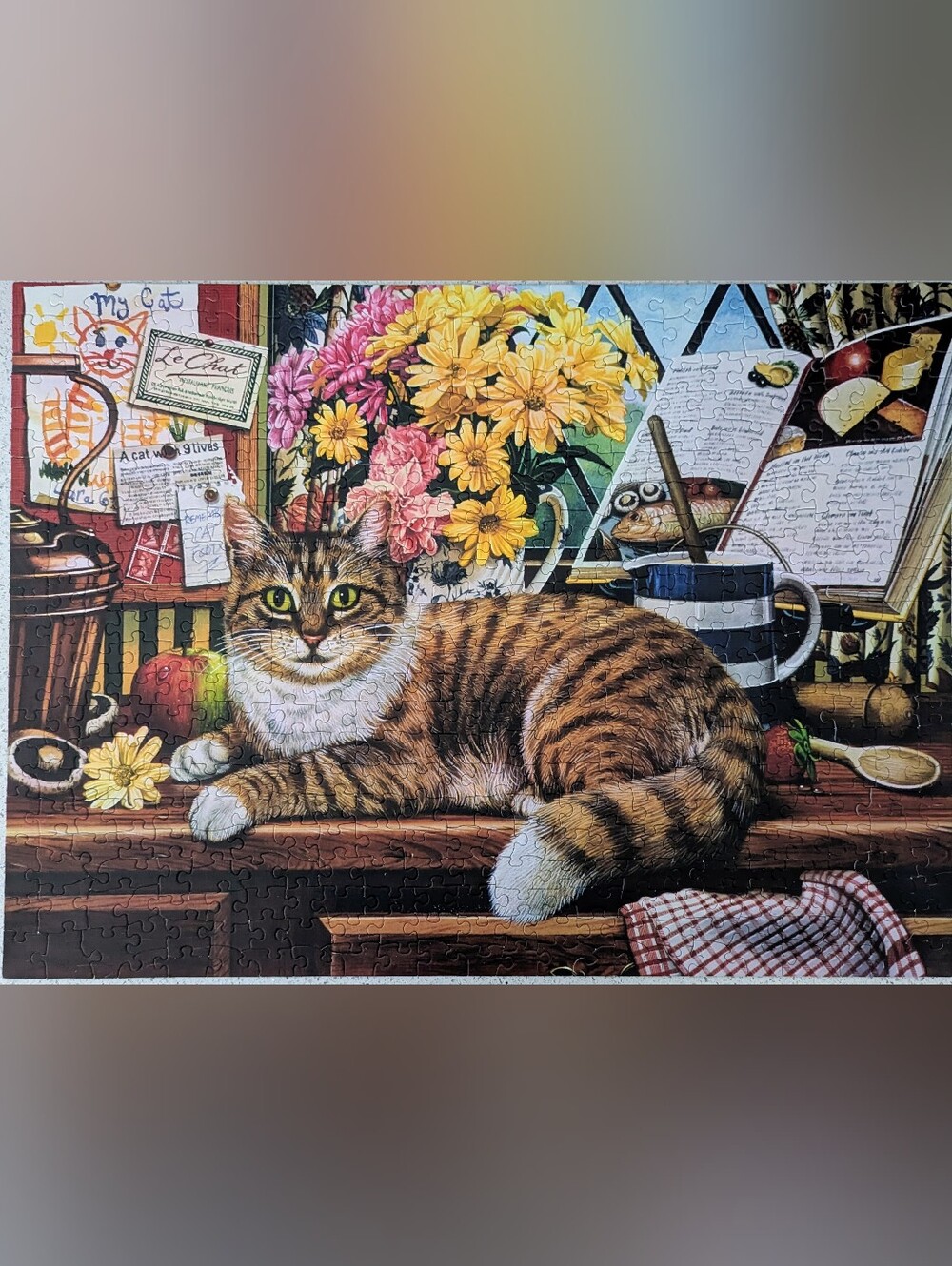 Cobble Hill Matilda 500 Piece Jigsaw Puzzle Tabby Cat Kitchen Flowers - Picture 3 of 5